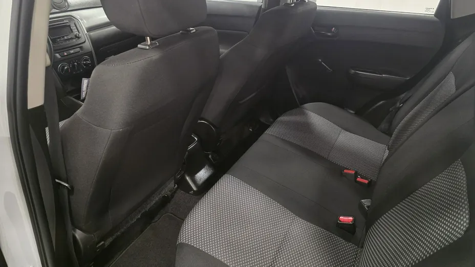 SUZUKI Vitara -