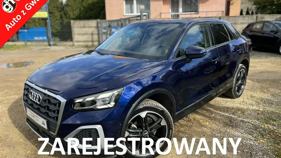 AUDI Q2 -
