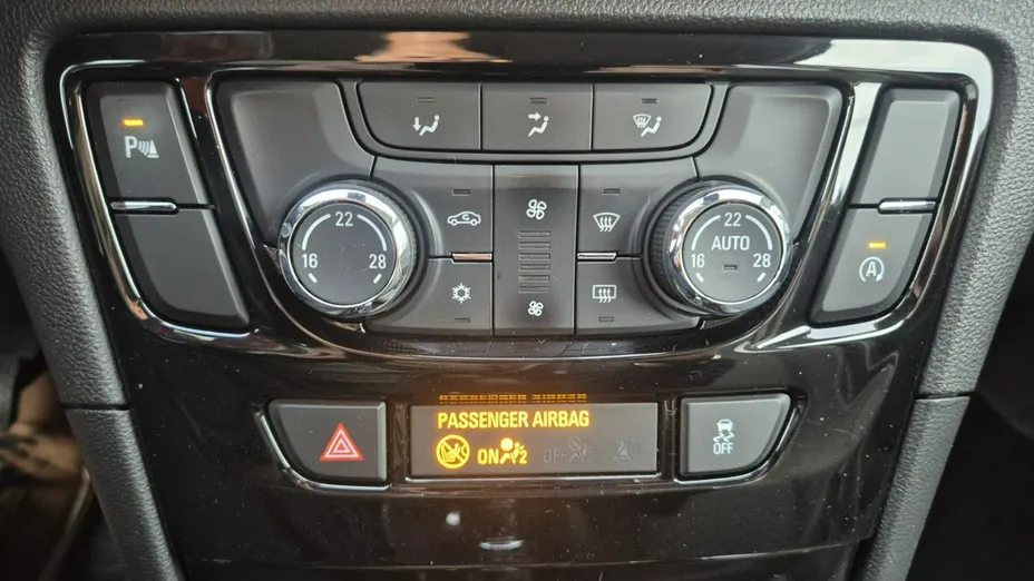 OPEL Mokka -