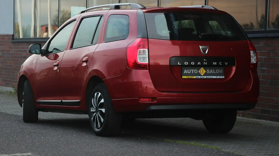 DACIA Logan -
