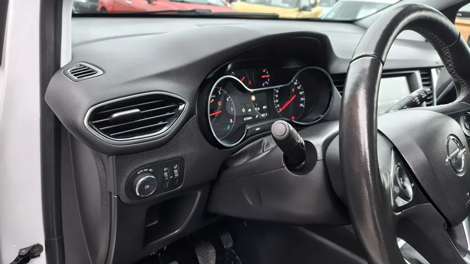 OPEL Crossland -