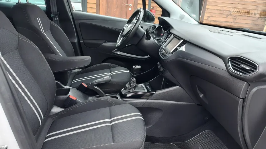 OPEL Crossland -