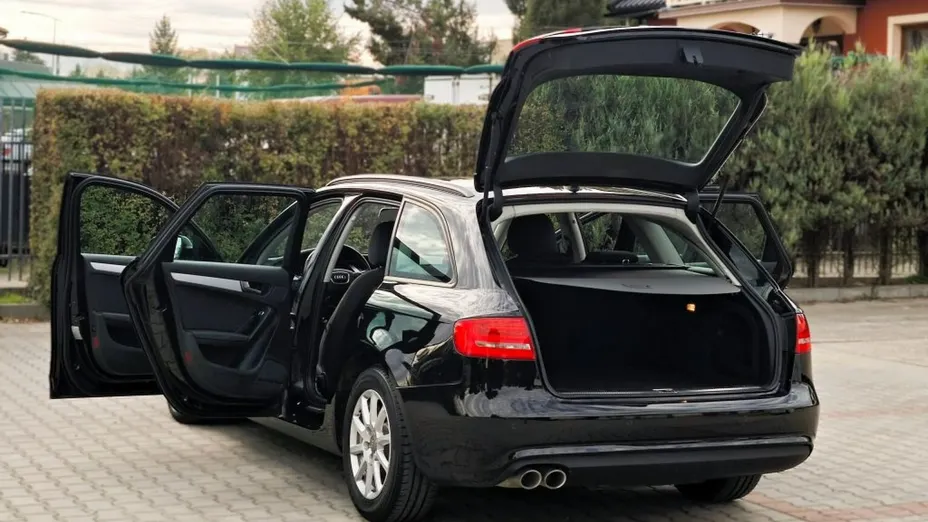 AUDI A4 Avant -