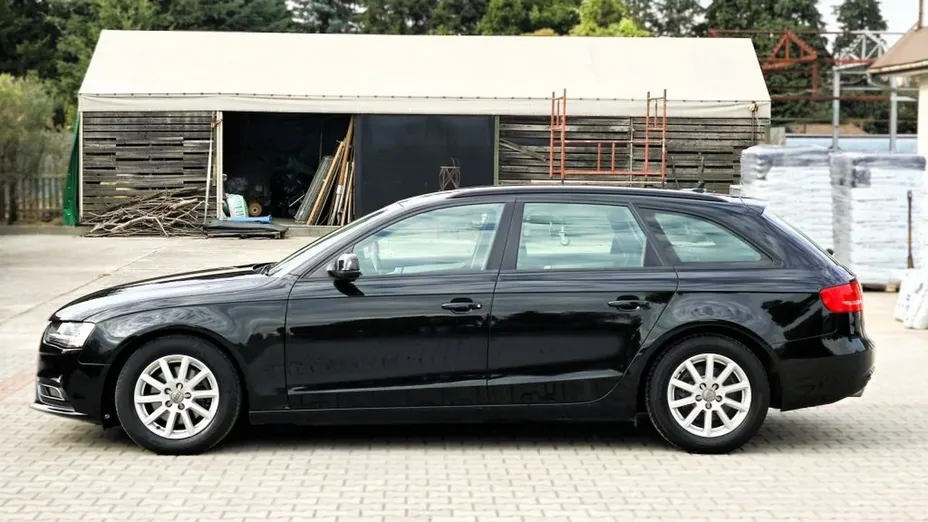AUDI A4 Avant -