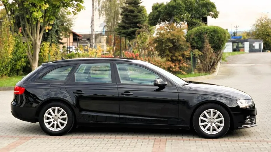 AUDI A4 Avant -