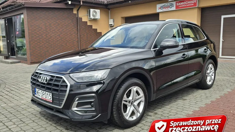 AUDI Q5 -
