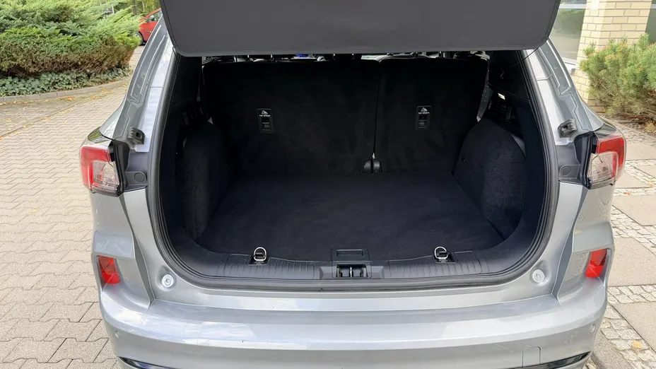 FORD Kuga -