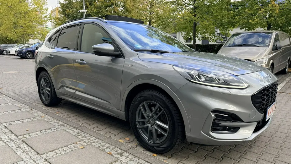 FORD Kuga -