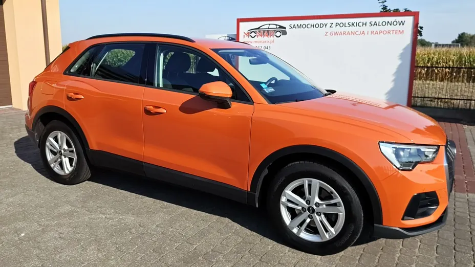 AUDI Q3 -