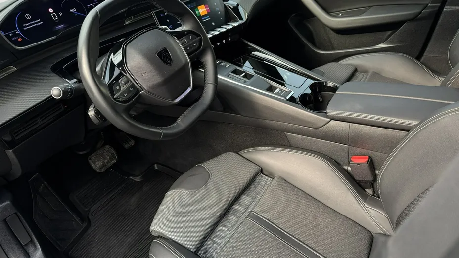 PEUGEOT 508 -