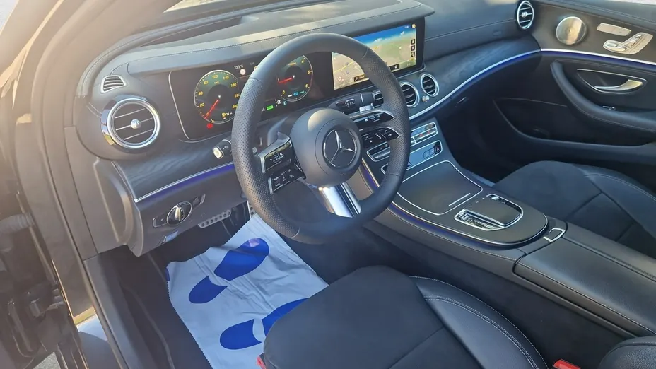 MERCEDES-BENZ E Klasa -