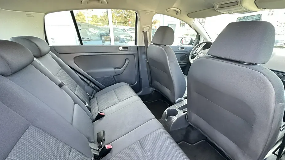 VOLKSWAGEN Golf Plus -