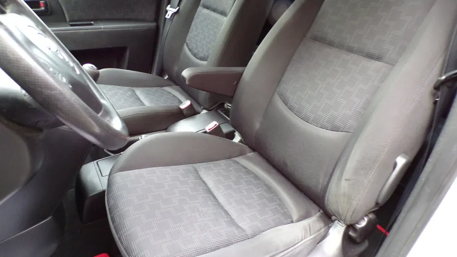 MAZDA 5 -