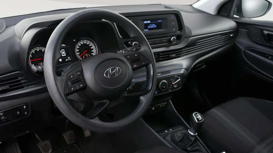 HYUNDAI i20 -