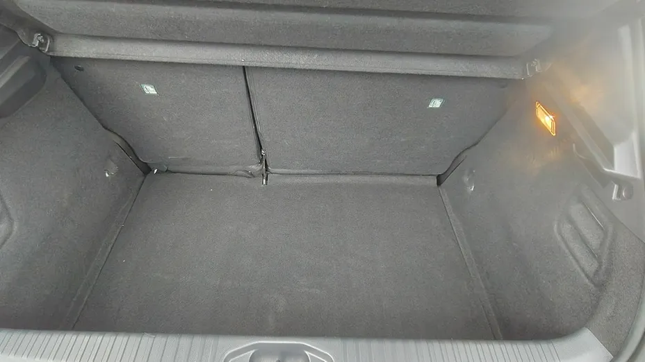 RENAULT Clio -