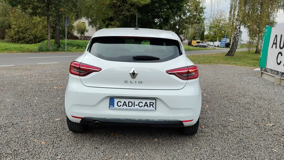 RENAULT Clio -