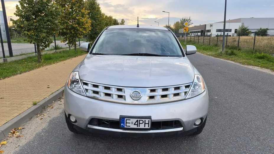 NISSAN Murano -