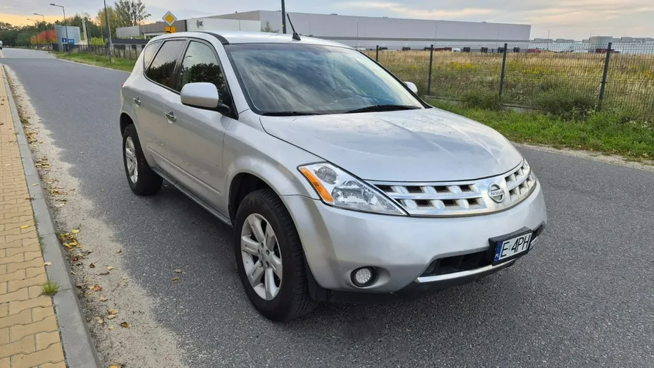 NISSAN Murano -