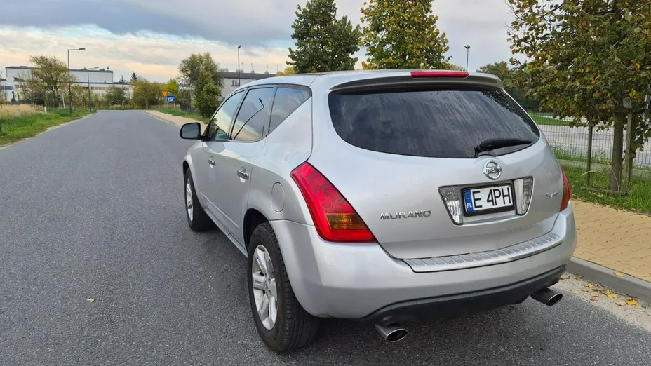 NISSAN Murano -