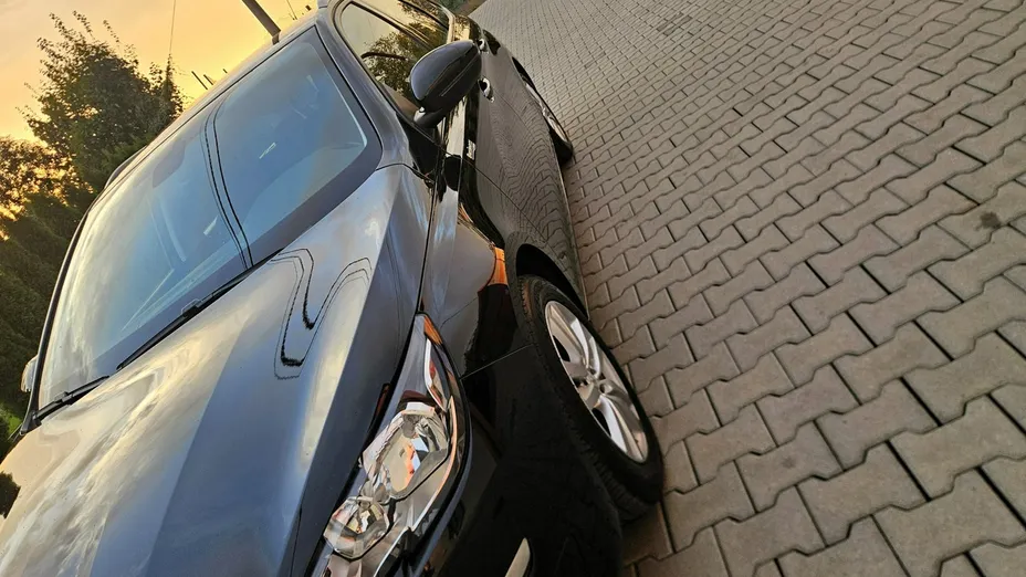 PEUGEOT 308 -