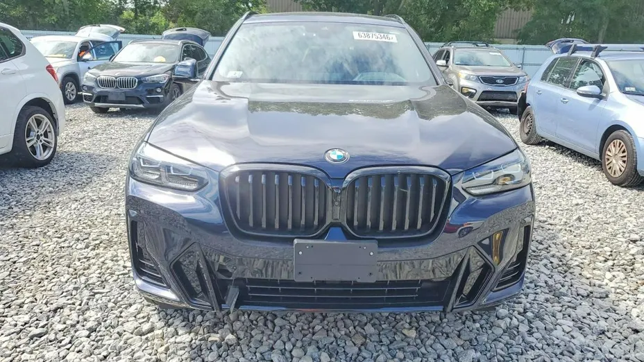 BMW X3 -