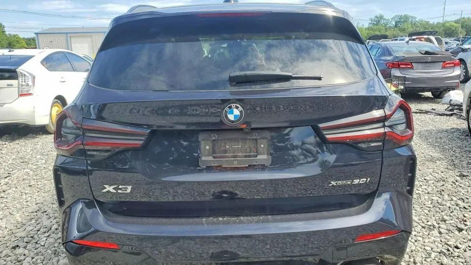 BMW X3 -