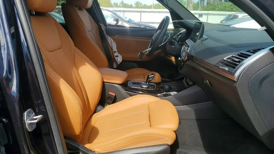 BMW X3 -