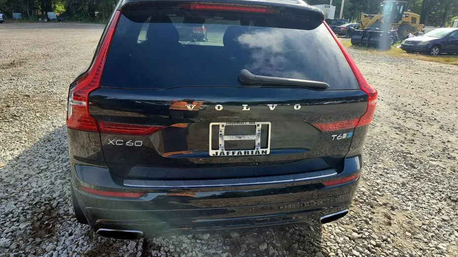 VOLVO XC60 -