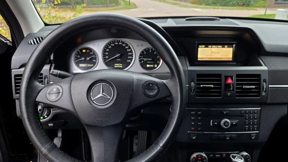MERCEDES-BENZ GLK -