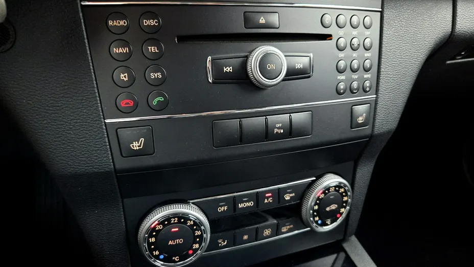 MERCEDES-BENZ GLK -
