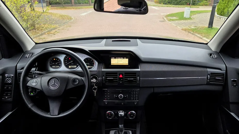 MERCEDES-BENZ GLK -