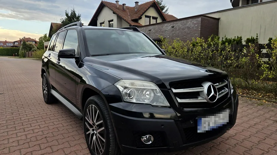 MERCEDES-BENZ GLK -