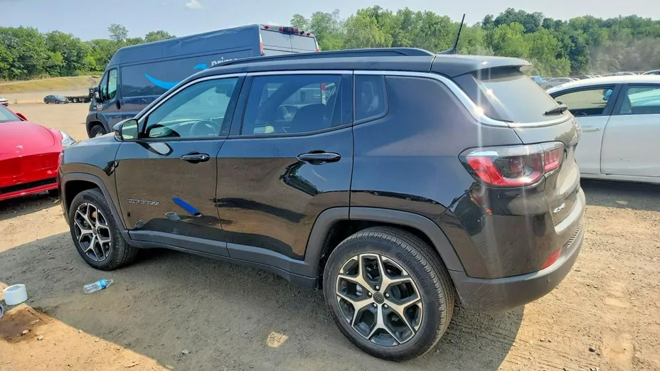 JEEP Compass -