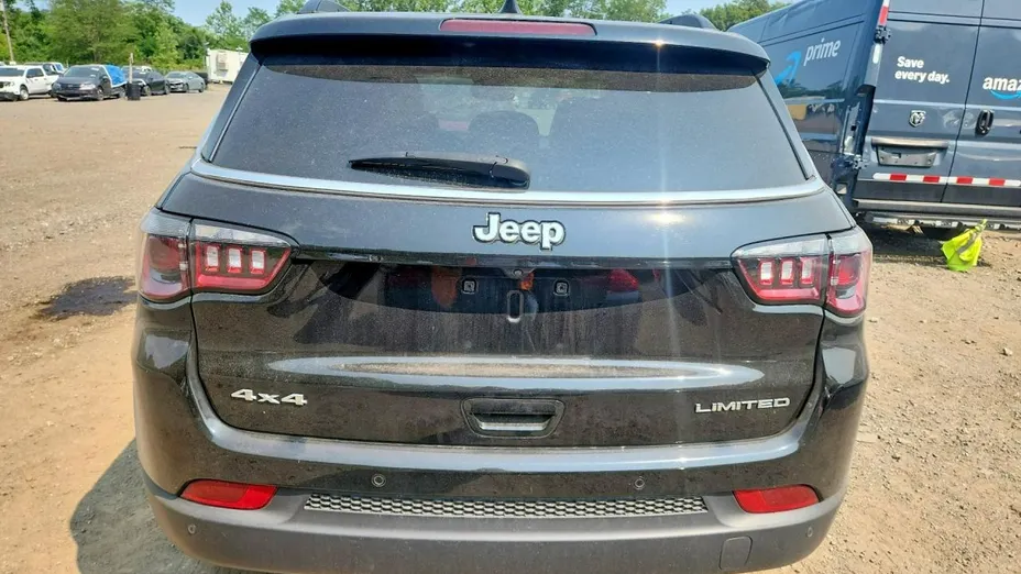 JEEP Compass -