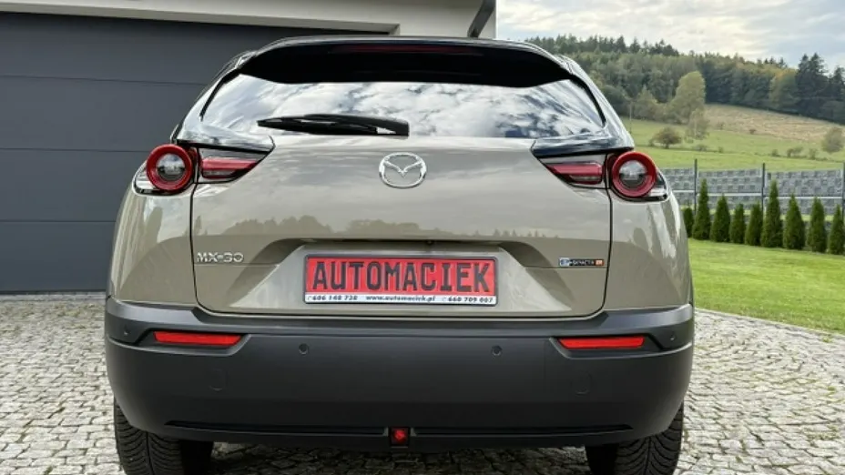 MAZDA MX-30 -