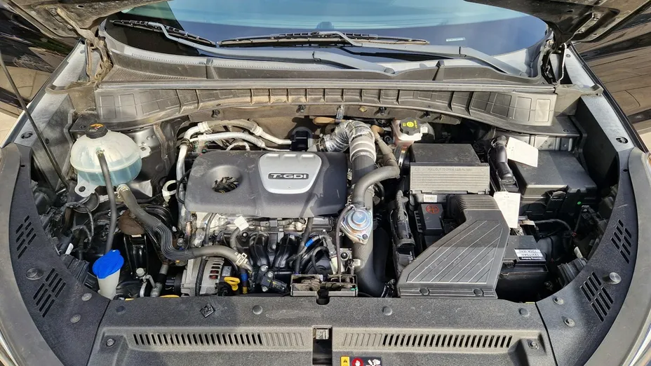 HYUNDAI Tucson -