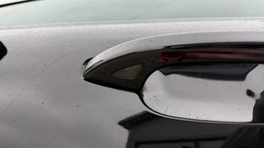 VOLVO XC40 -
