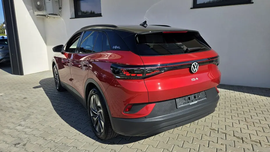 VOLKSWAGEN ID.4 -
