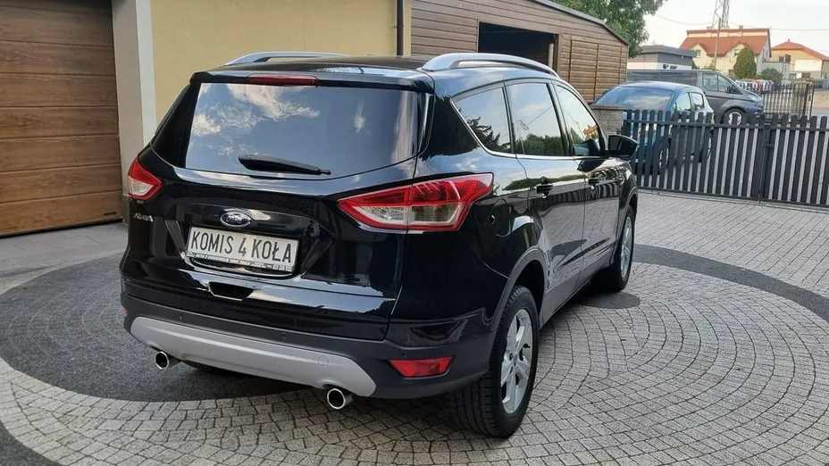 FORD Kuga -