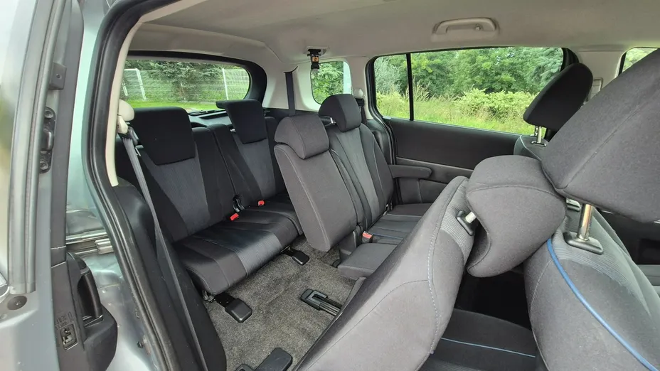 MAZDA 5 -