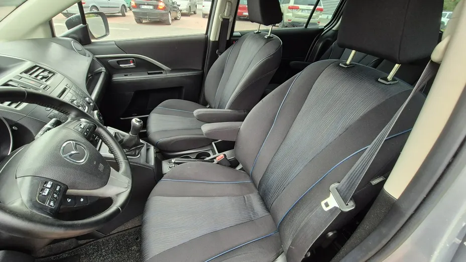 MAZDA 5 -