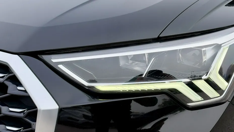 AUDI Q3 Sportback -