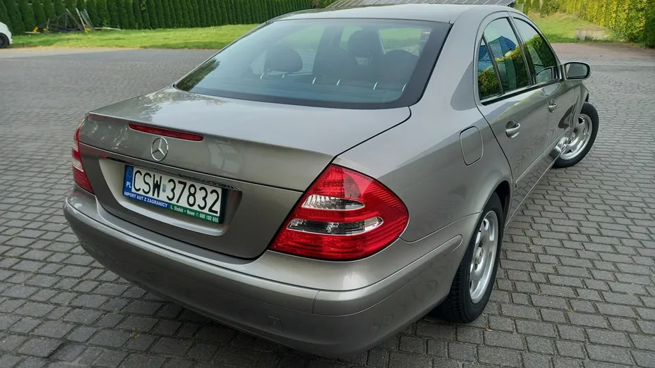 MERCEDES-BENZ E Klasa -