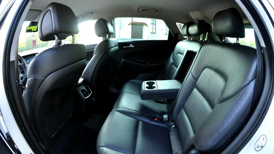 HYUNDAI Tucson -
