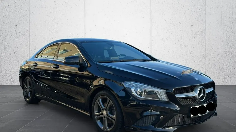 MERCEDES-BENZ CLA -