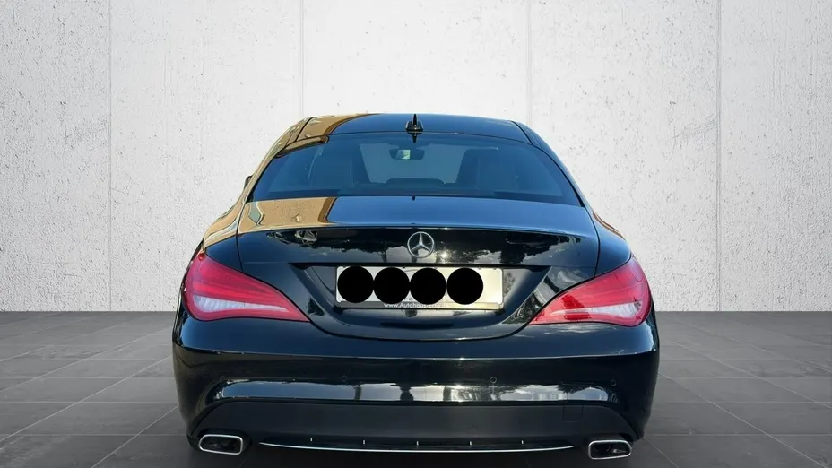 MERCEDES-BENZ CLA -