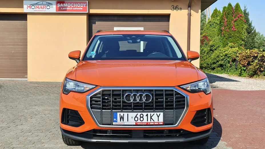 AUDI Q3 -