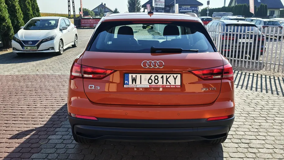 AUDI Q3 -