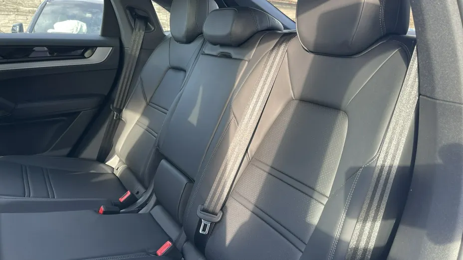 PORSCHE Cayenne -