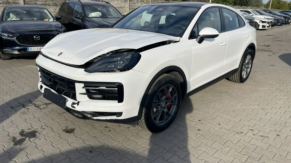PORSCHE Cayenne -